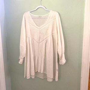 Baby doll over size dress white long sleeve